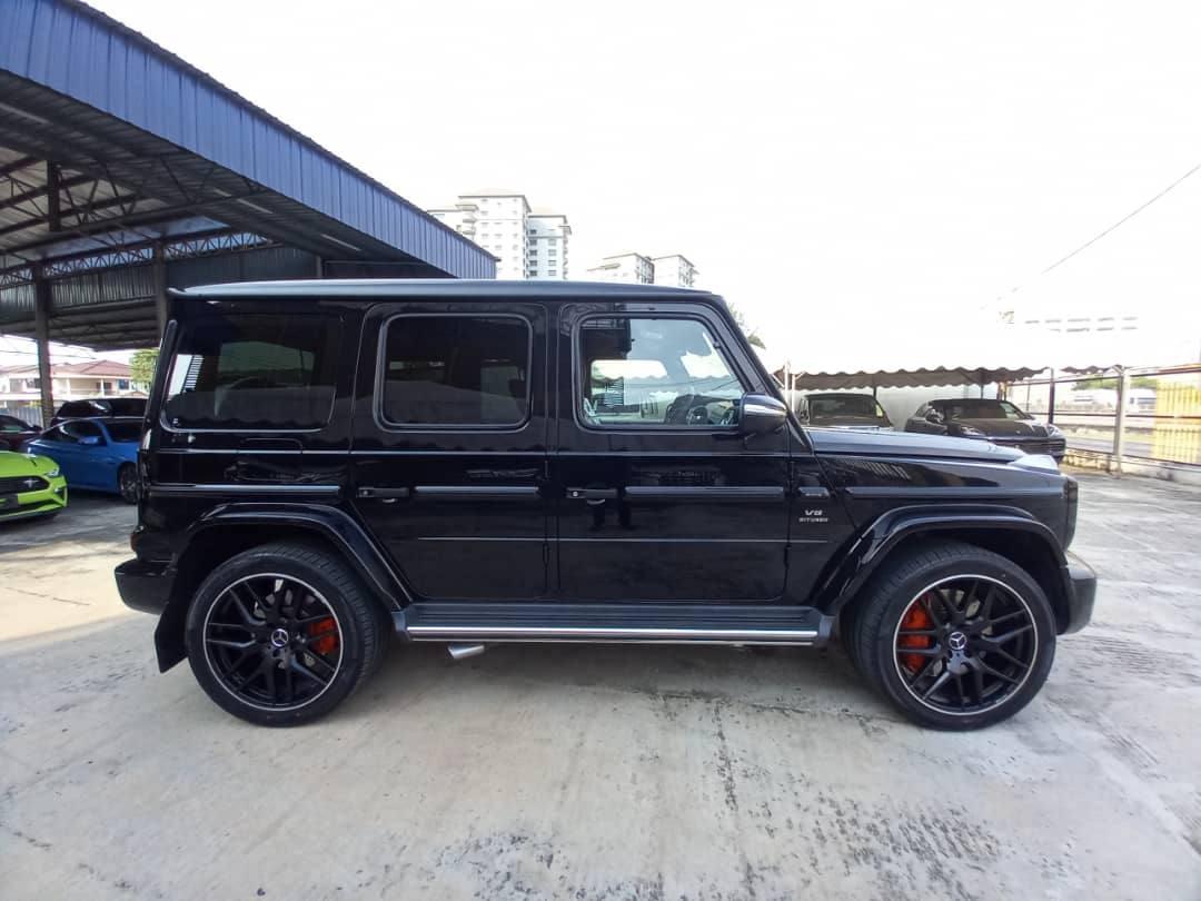 Mercedes Benz G63 AMG 4 Matic 4.0-Liter Twin-Turbo V8 on Luxoticars